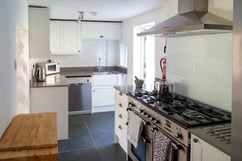 Charlestown Cottage, Woodburner, Gardens & Parking Exterior foto